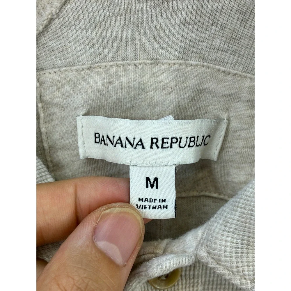 Banana Republic Waffle Short Sleeve Polo Shirt Mens M Oatmeal Casual Summer